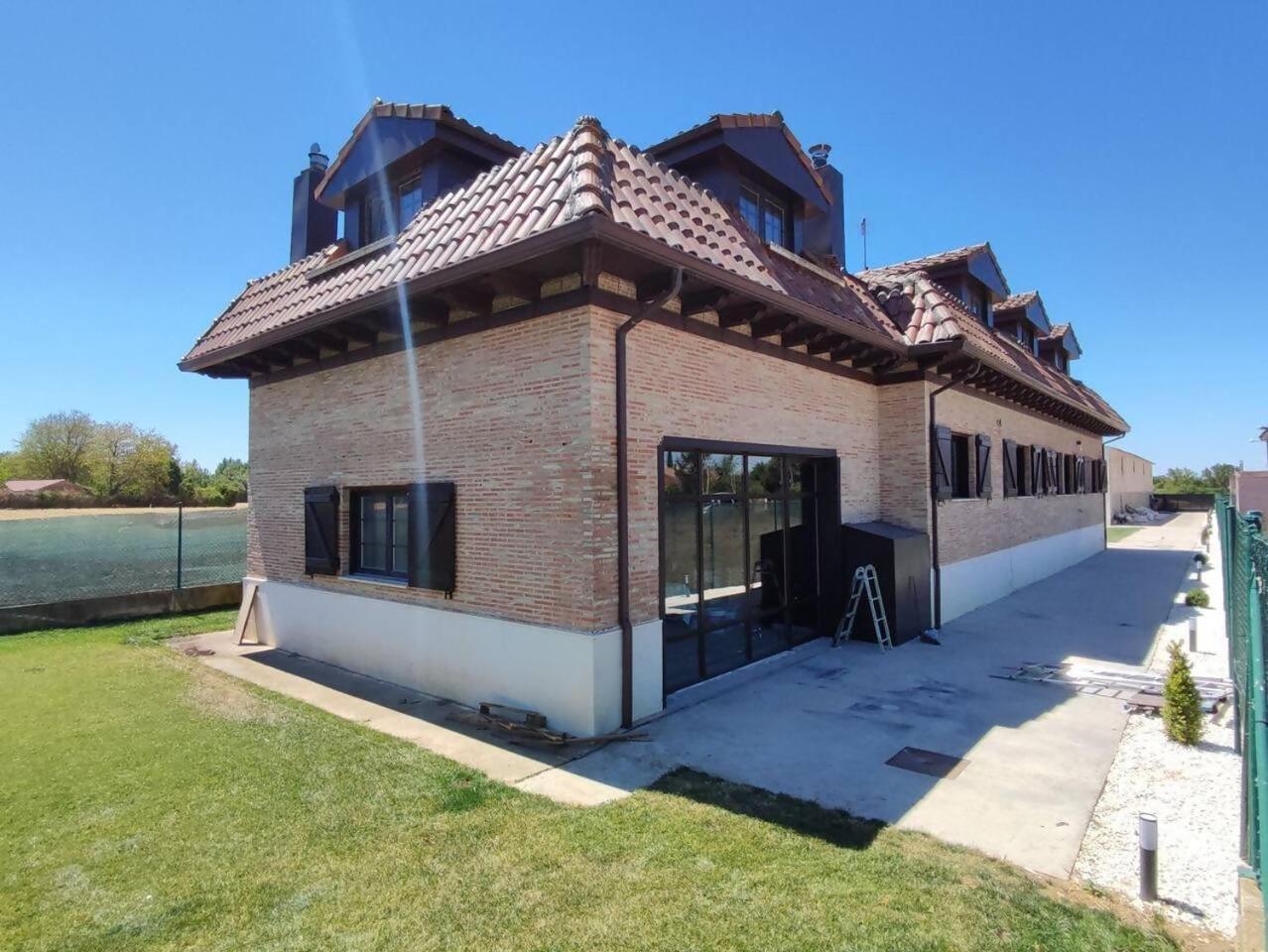Casa Rural Camino Blanco Burgos Exterior photo